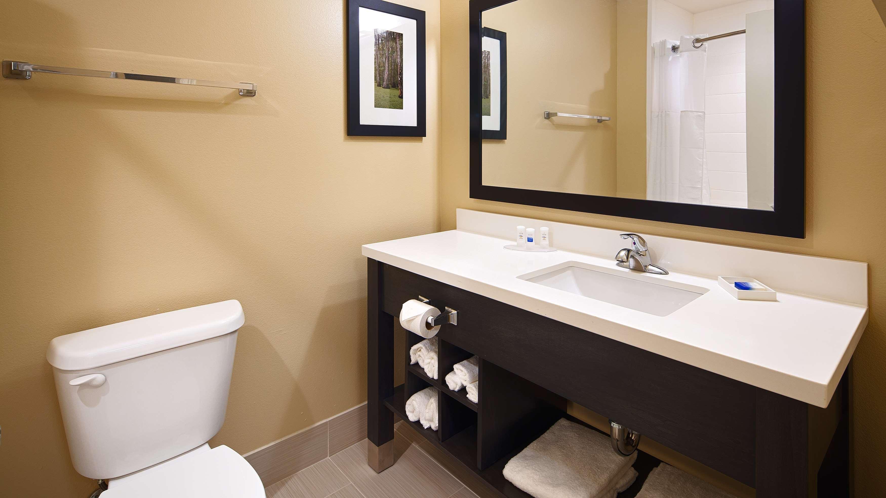 Best Western Plus New Orleans Airport Hotel Kenner Buitenkant foto
